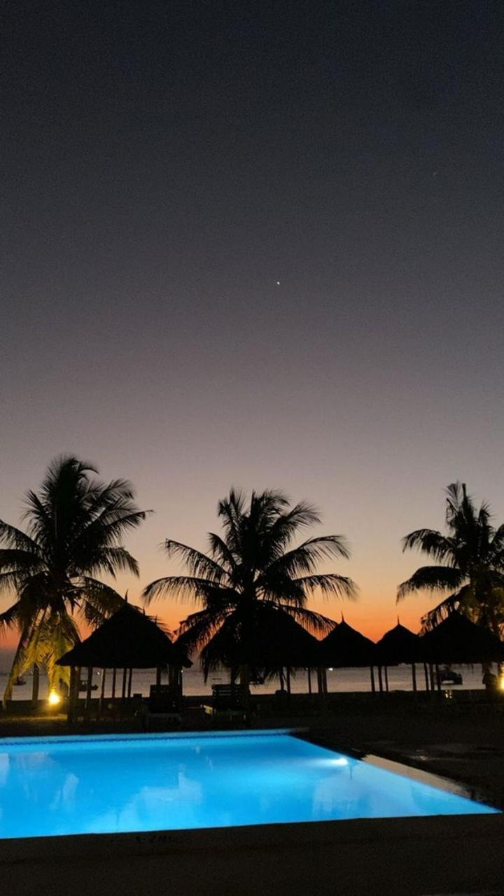 Sunset Kendwa Beach Hotel Eksteriør billede