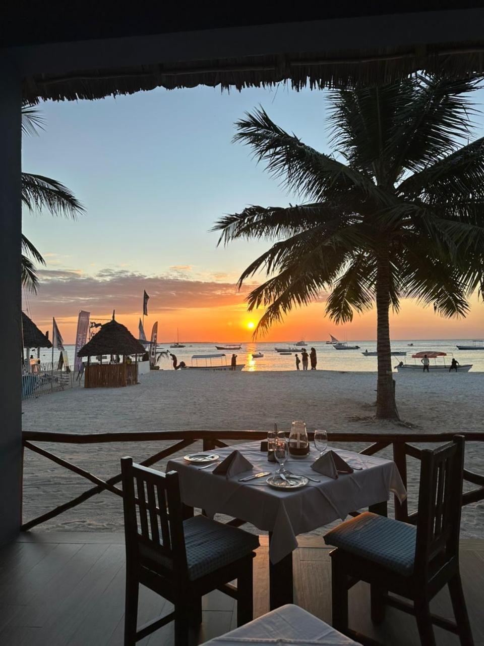 Sunset Kendwa Beach Hotel Eksteriør billede
