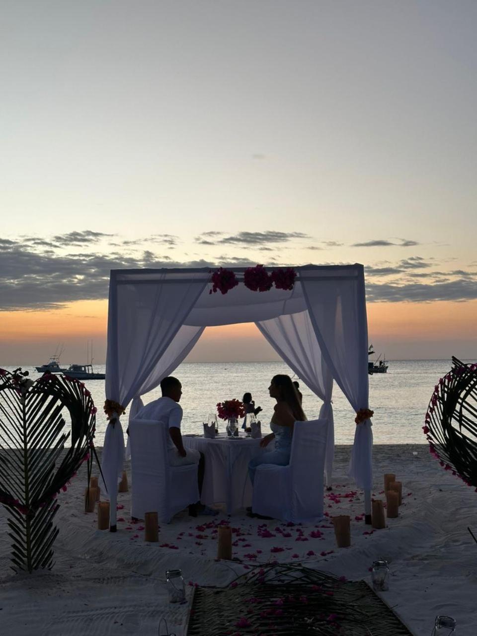 Sunset Kendwa Beach Hotel Eksteriør billede